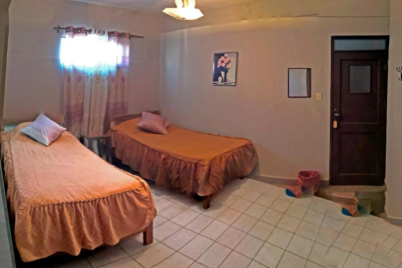 Casa Discreta Bed & Breakfast Cochabamba Ngoại thất bức ảnh
