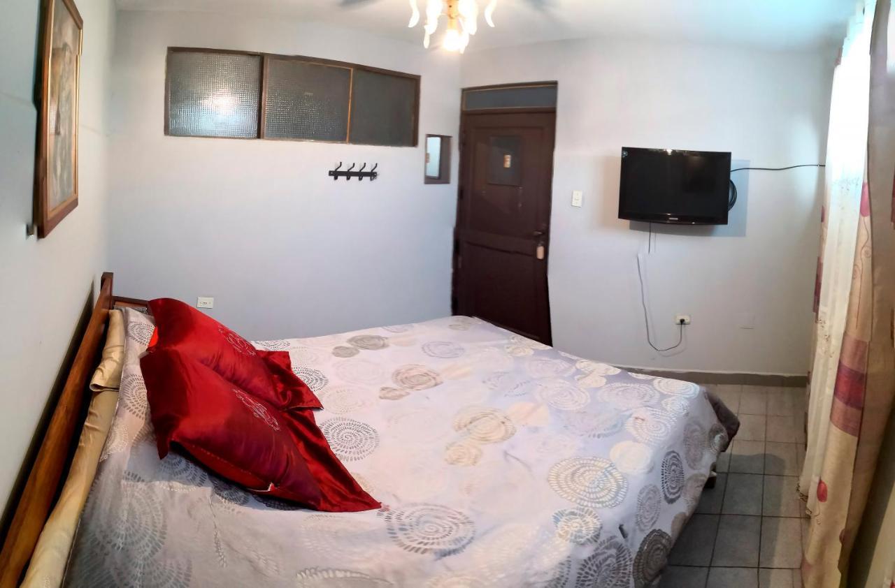 Casa Discreta Bed & Breakfast Cochabamba Ngoại thất bức ảnh