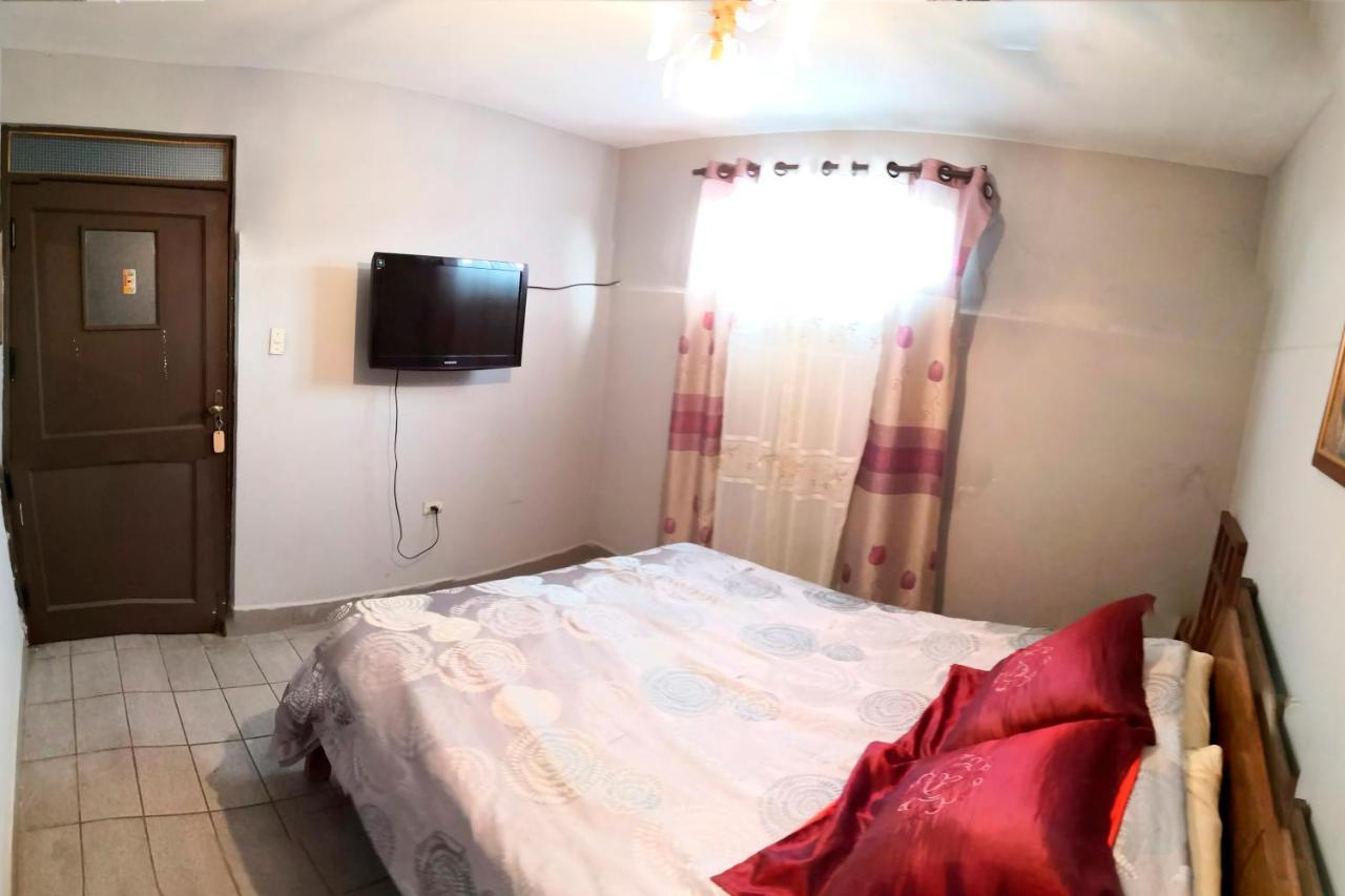 Casa Discreta Bed & Breakfast Cochabamba Ngoại thất bức ảnh